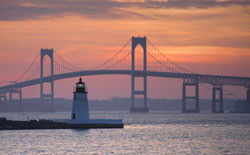 Goat Island Lighthouse & Newport Bridge